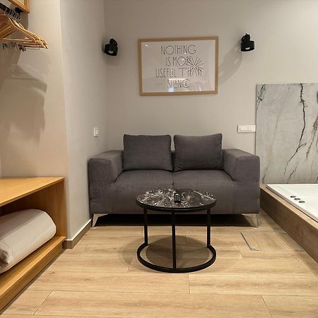 Belle Athenes - Luxury Rooms At Monastiraki Railway Station Esterno foto