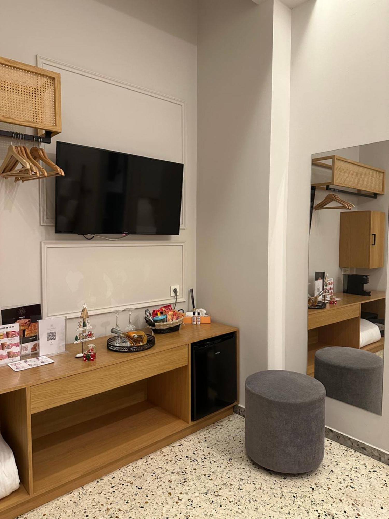Belle Athenes - Luxury Rooms At Monastiraki Railway Station Esterno foto
