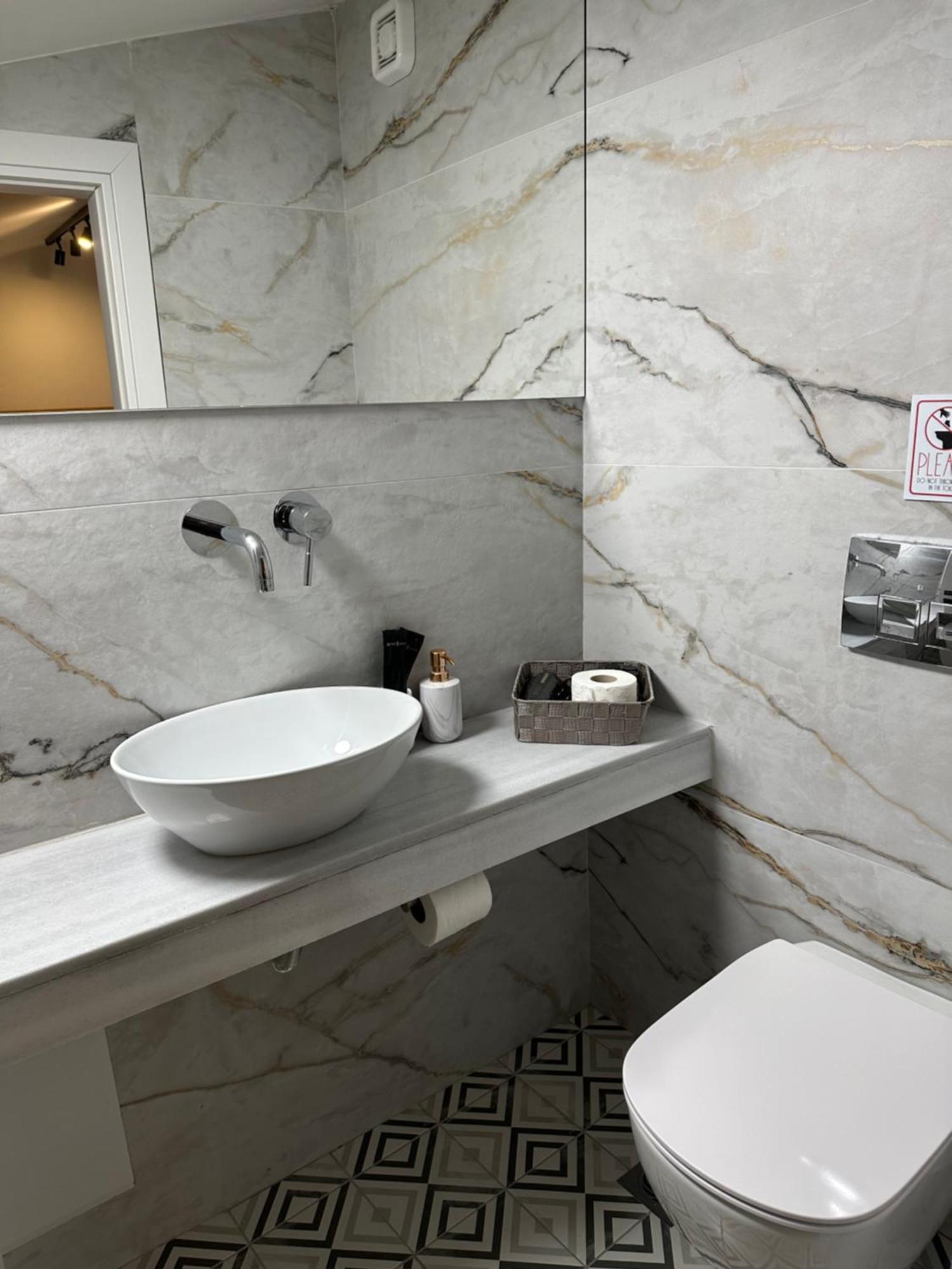 Belle Athenes - Luxury Rooms At Monastiraki Railway Station Esterno foto